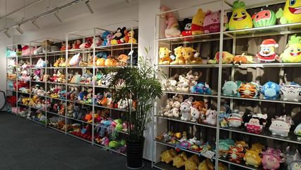 江蘇揚(yáng)州 “可愛(ài)經(jīng)濟(jì)”拓寬“賣(mài)萌”之路，玩具產(chǎn)業(yè)加速“圈粉”海外市場(chǎng)